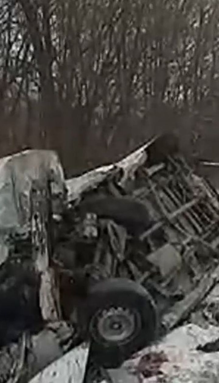 На Буковині зіткнулися два мікроавтобуси, є загиблий