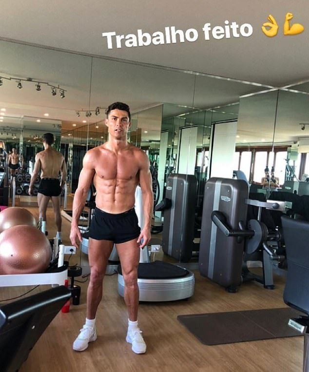 Роналду в тренажерці