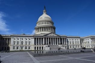 Российский след: в Конгрессе США возобновляют расследование вмешательства РФ в выборы 2016 года