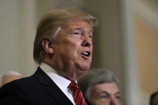 Присутствие десятков украинцев на инаугурации Трампа заинтересовало спецпрокурора Мюллера - СМИ