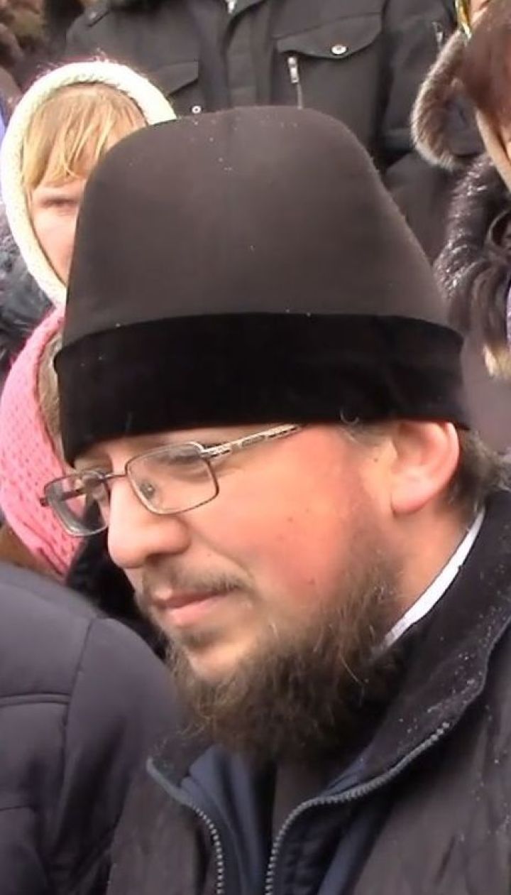 На Волині люди відмовилися пускати в церкву місцевого священика