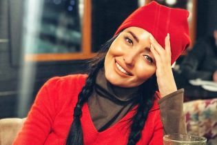 Семья, лыжи и глинтвейн: Анна Добрыднева рассказала, где провела рождественские праздники