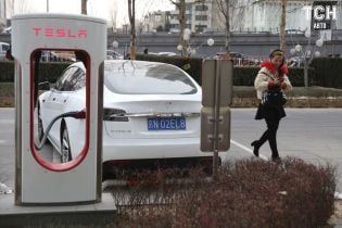У Tesla подарують Model 3 тому, хто зробить неймовірне