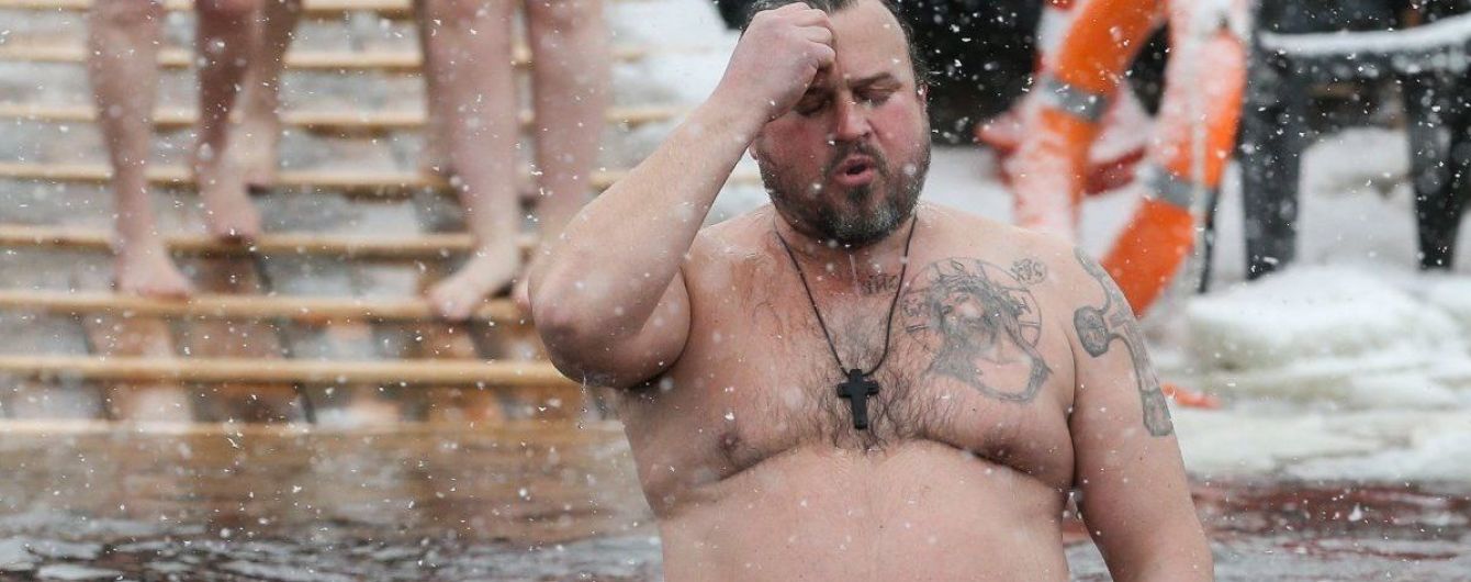 Киянам розповіли, в яких місцях можна буде купатися на Водохреще. Інтерактивна мапа