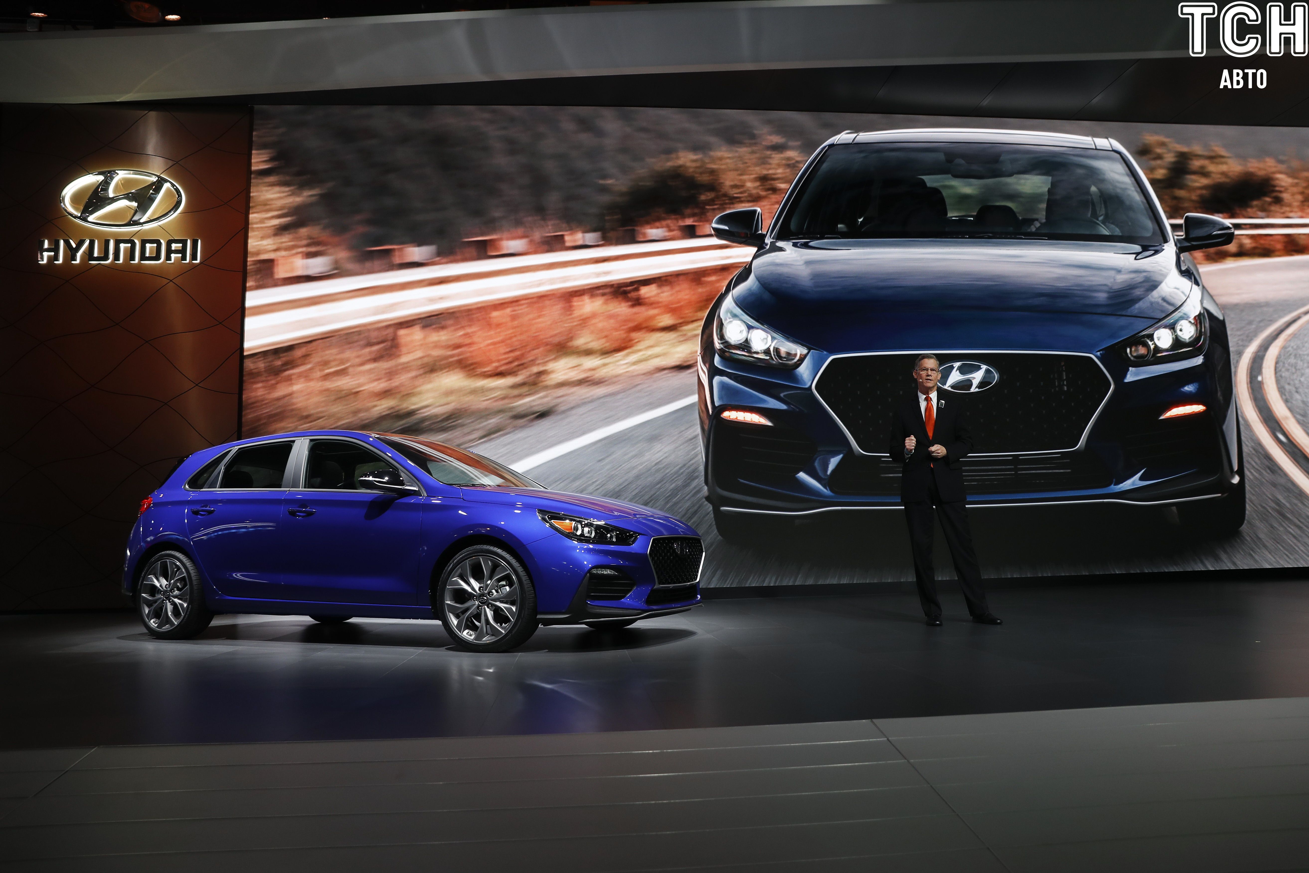 Hyundai Elantra GT N Line_3