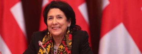 "Не можу загострювати ситуацію": президент Грузії пояснила, чому не вітає Україну з Томосом