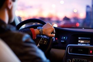 Відбутися штрафом: у ВР провалили законопроект, який посилював відповідальність викрадачів авто
