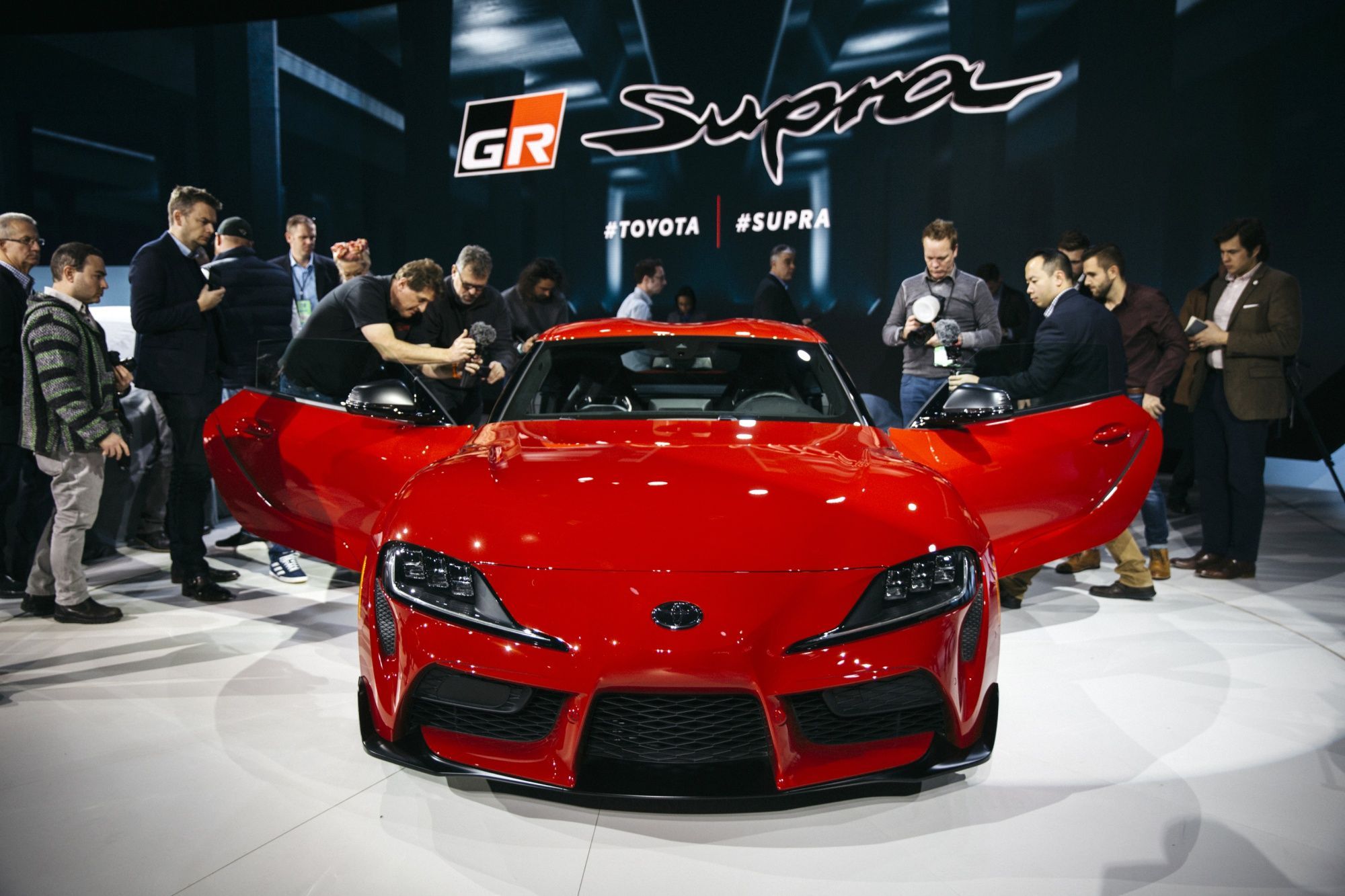   Toyota Supra 