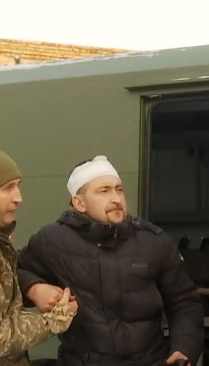 Бійці, які постраждали під час обстрілу бойовиками вантажівки, перебувають у шпиталях