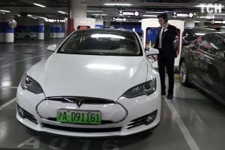 Tesla виявила у Model S небезпечні для життя комплектувальні