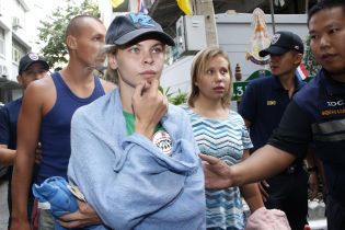 "З мене досить": скандальна Настя Рибка відхрестилась від компромату на олігарха Дерипаску
