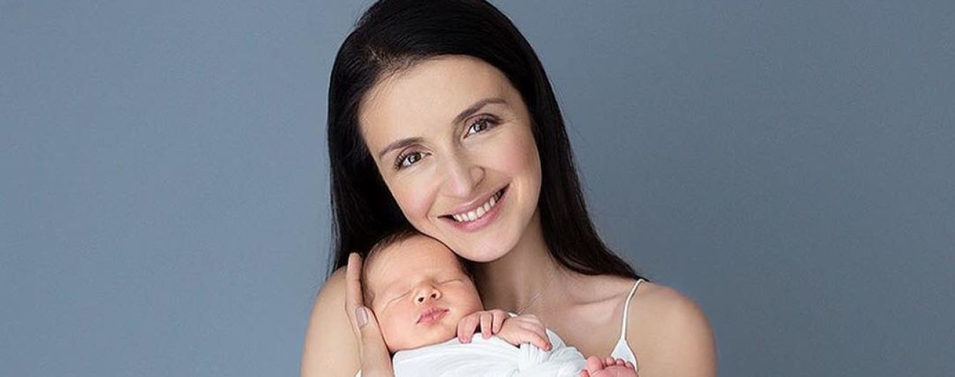 Нежная Валентина Хамайко умилила юзеров первыми фото сыночка