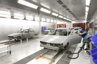 Правительство России зальет в "АвтоВАЗ" 70 млрд рублей