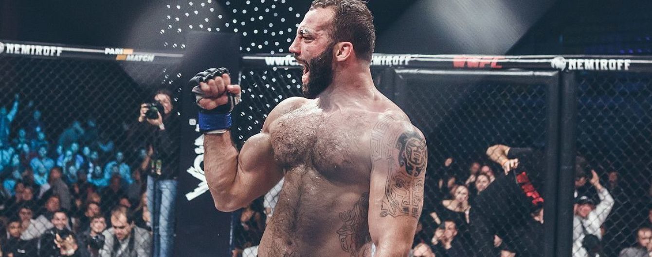 Український боєць підписав контракт з UFC
