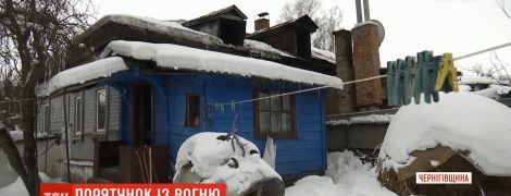 Поліцейські врятували чотирьох дітей із пожежі на Чернігівщині