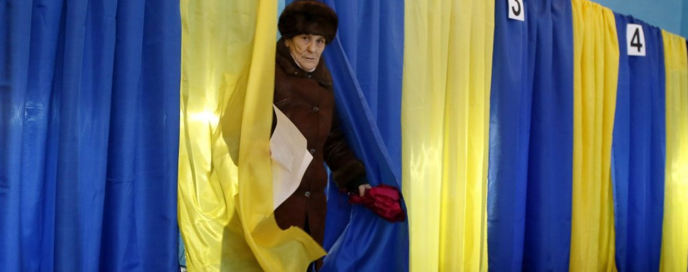 Количество кандидатов в президенты перевалило за четыре десятка – ЦИК зарегистрировала еще трех