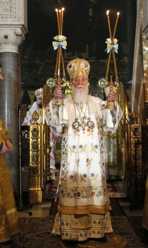 Українську церкву розкололи Москва і КДБ