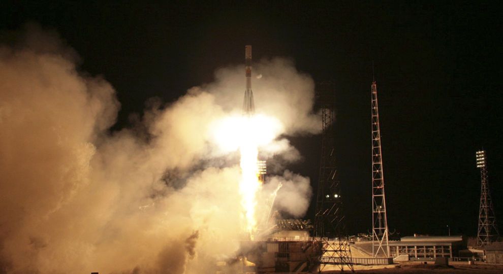 "Роскосмос" хочет отправить на орбиту отряд женщин-космонавтов - СМИ