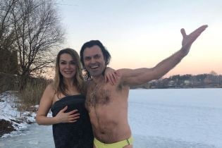 Сумська з Борисюком та Козловский показали, як пірнали в крижану ополонку