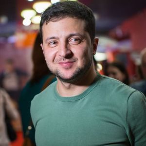 Зеленский хочет легализовать в Украине медицинскую марихуану и открыть аналог Лас-Вегаса