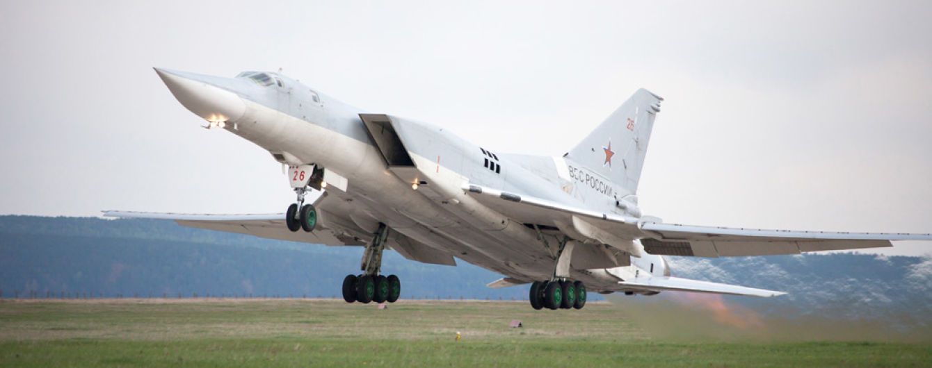 Міноборони РФ назвало причину падіння бомбардувальника Ту-22М3