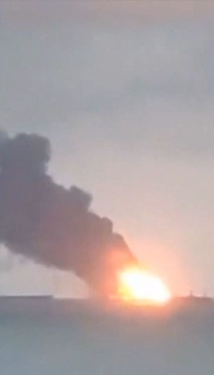 Пожар на танкерах в Керченском проливе не могут потушить до сих пор