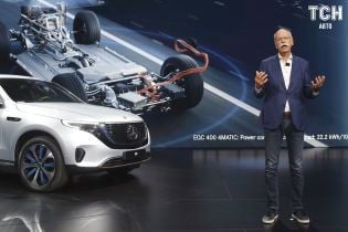 Mercedes-Benz налагодить біля України виробництво батарей для електрокарів
