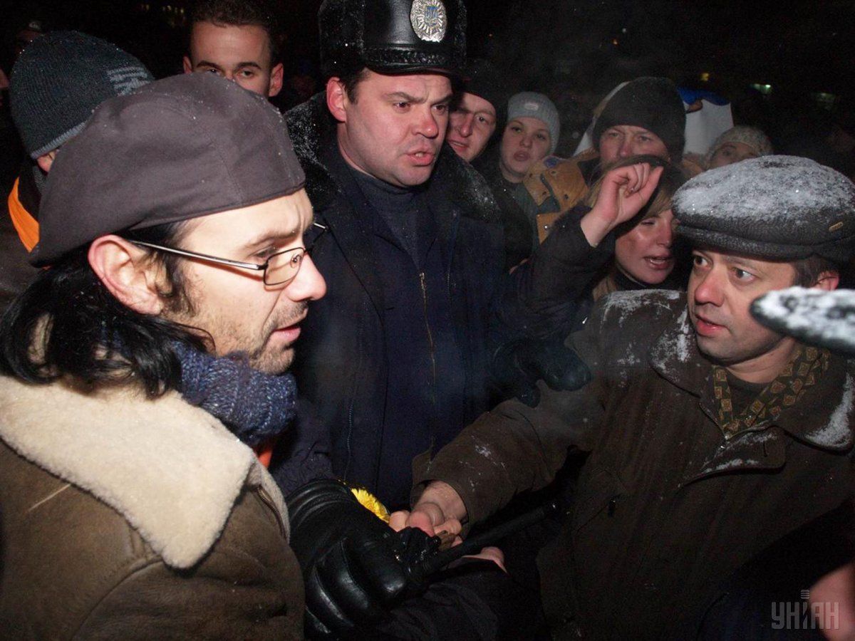 Вакарчук, 2004