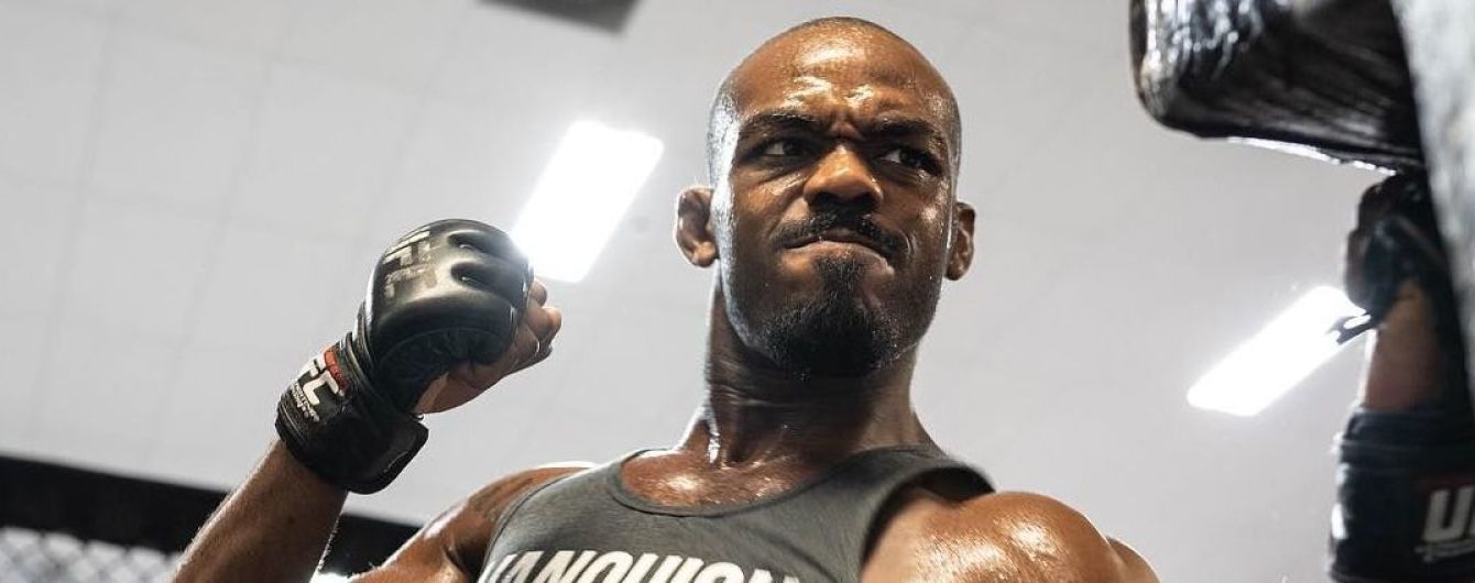 В крови чемпиона UFC обнаружили следы допинга, но не станут наказывать за это