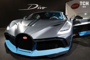 Гиперкары Bugatti Divo распродали по 7,9 млн евро