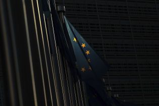 Рада ЄС відклала початок переговорів про вступ Північної Македонії та Албанії