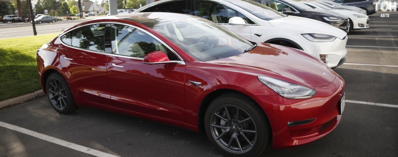 Tesla сократит запас хода и набор функций проданных Model 3