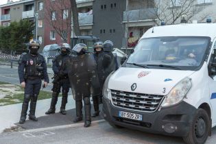 У Парижі знайшли вкрадену обручку Бонапартів вартістю мільйон доларів