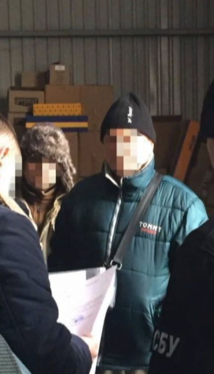 Псевдоволонтери на Львівщині намагалися заволодіти митним конфіскатом