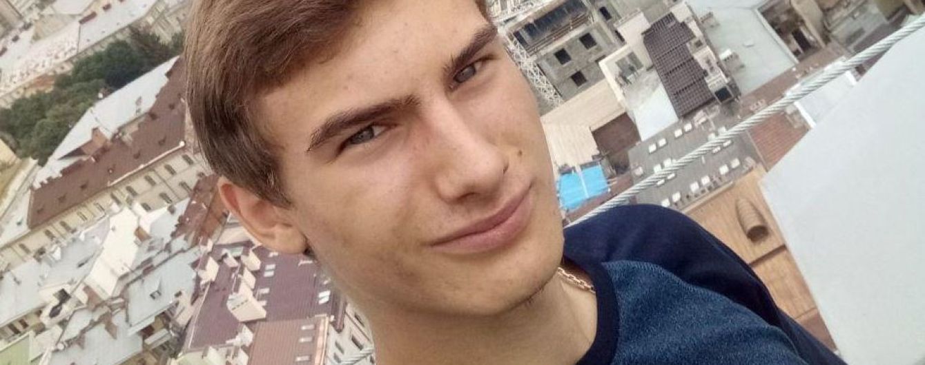 Помогите Ярославу одолеть болезнь, которая уже забрала у него маму