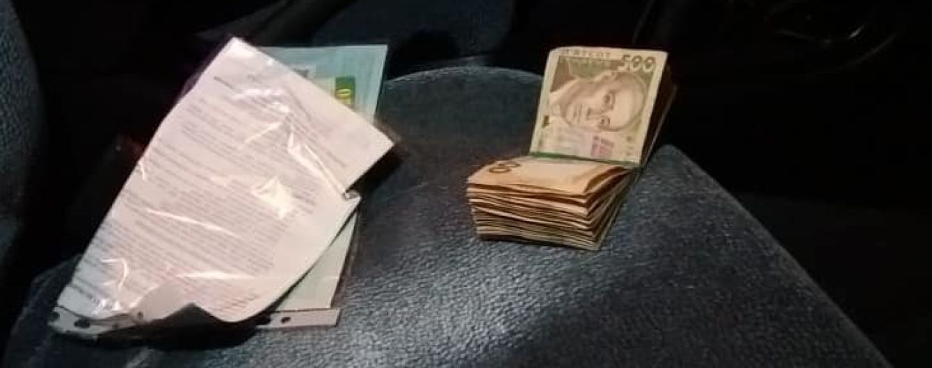 В Киеве заместителя председателя Печерского района задержали на взятке в 20 тыс. грн
