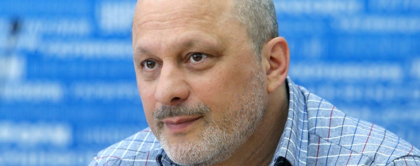 В Национальном союзе журналистов назвали увольнение Аласании "проявлением трусости и подхалимства"