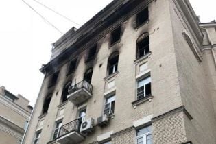 В Москве возросло количество погибших в пожаре в жилом доме: из-под завалов извлекли двух детей