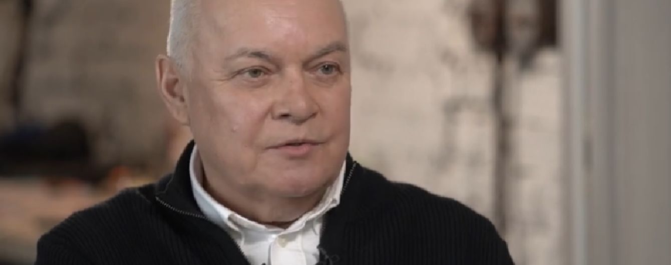 "Он был другом в широком смысле": Киселев вспомнил, как жарил картошку для Порошенко