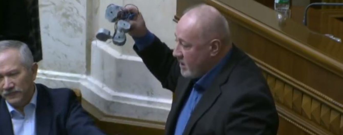 В штабе Гриценко рассказали об обнаружении "прослушки"