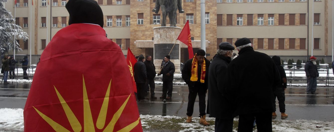 Македония и НАТО подписали документ о вступлении республики в альянс