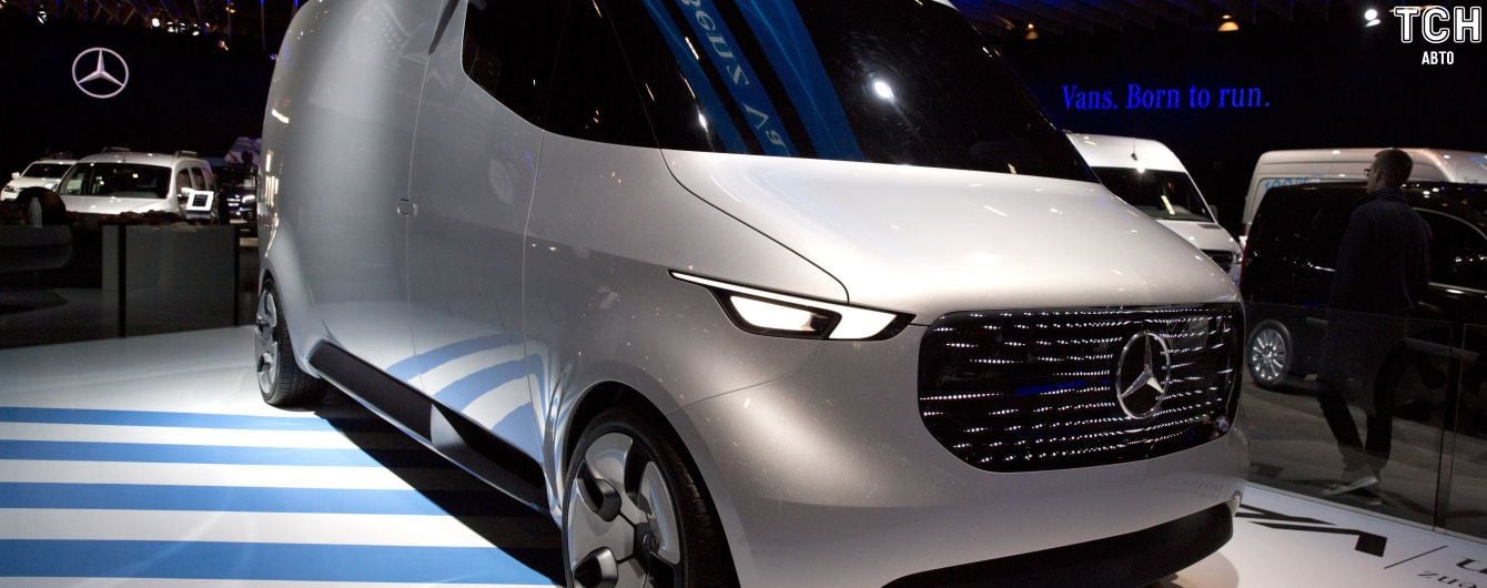 Tesla візьметься за електричні фургони Mercedes Sprinter