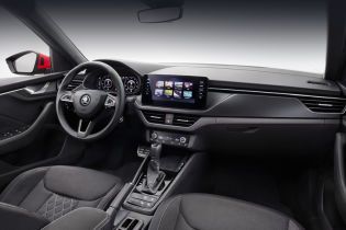Skoda показала салон серійного кросовера Kamiq