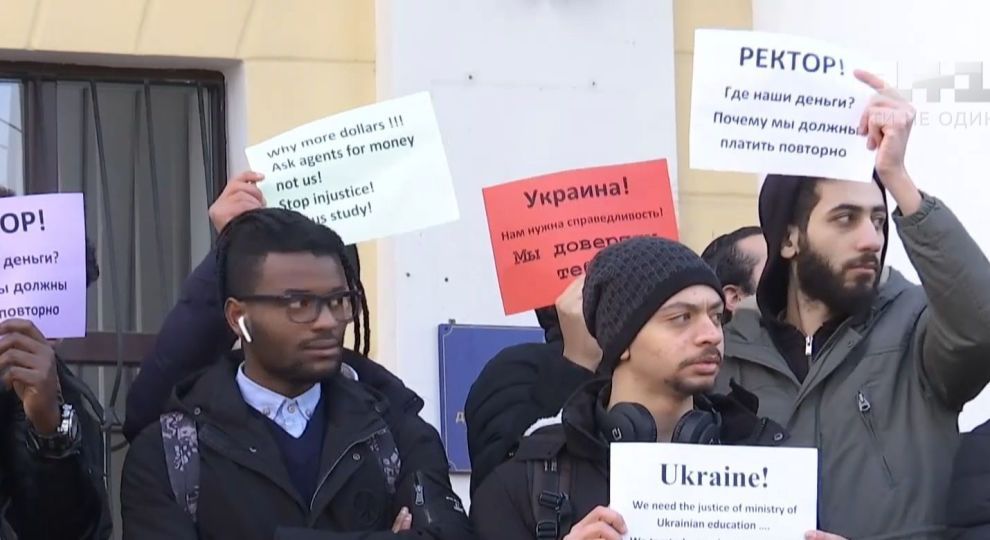 ÐаÑÑинки по запÑоÑÑ Ð ÐÑопивниÑÐºÐ¾Ð¼Ñ Ñ Ð¿ÑоÑеÑÑом вÑÑли иноÑÑÑаннÑе ÑÑÑденÑÑ