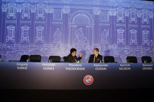 УЕФА не рассматривал вопрос отмены правила выездного гола