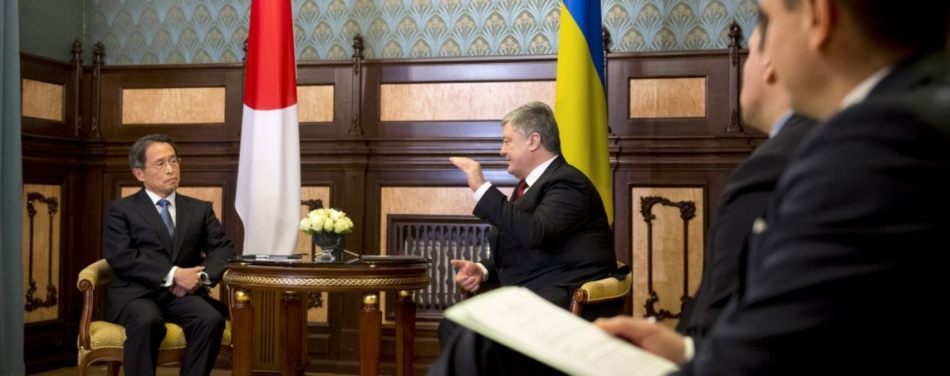 Три закордонні посли стали до обов'язків в Україні