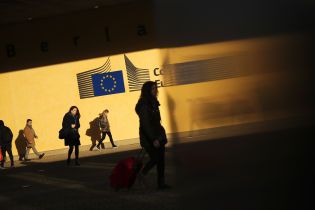 Подробности визита Порошенко в США и прогресс в переговорах по Brexit. Пять новостей, которые вы могли проспать