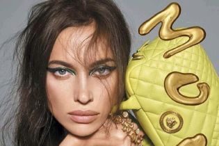 Вся в Chanel: Ірина Шейк похизувалася стрункими ногами в новому фотосеті