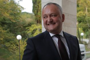 Политический кризис в Молдове. Додон отменил указ о роспуске парламента