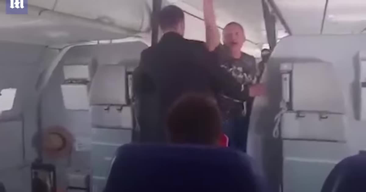 Из-за дебоша пьяного россиянина самолет пошел на экстренную посадку